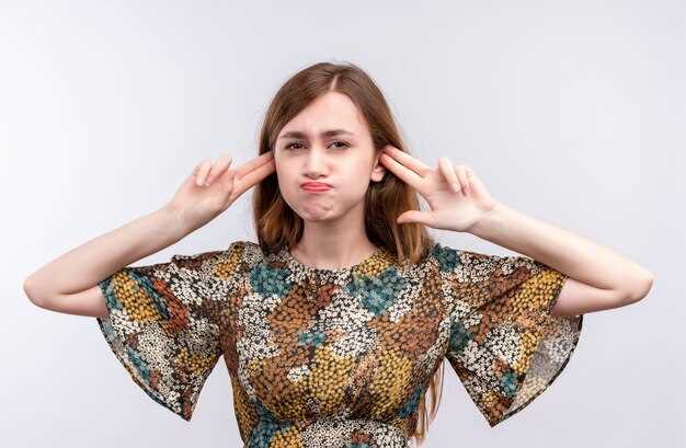 Причины и симптомы грибка в ушах
