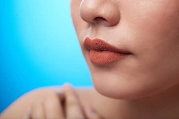 Медицинская терминология: опухание половых губ
